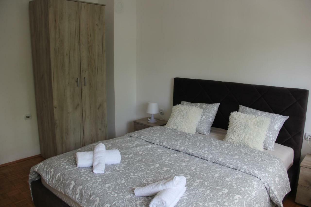 Apartman Kej Пірот Екстер'єр фото